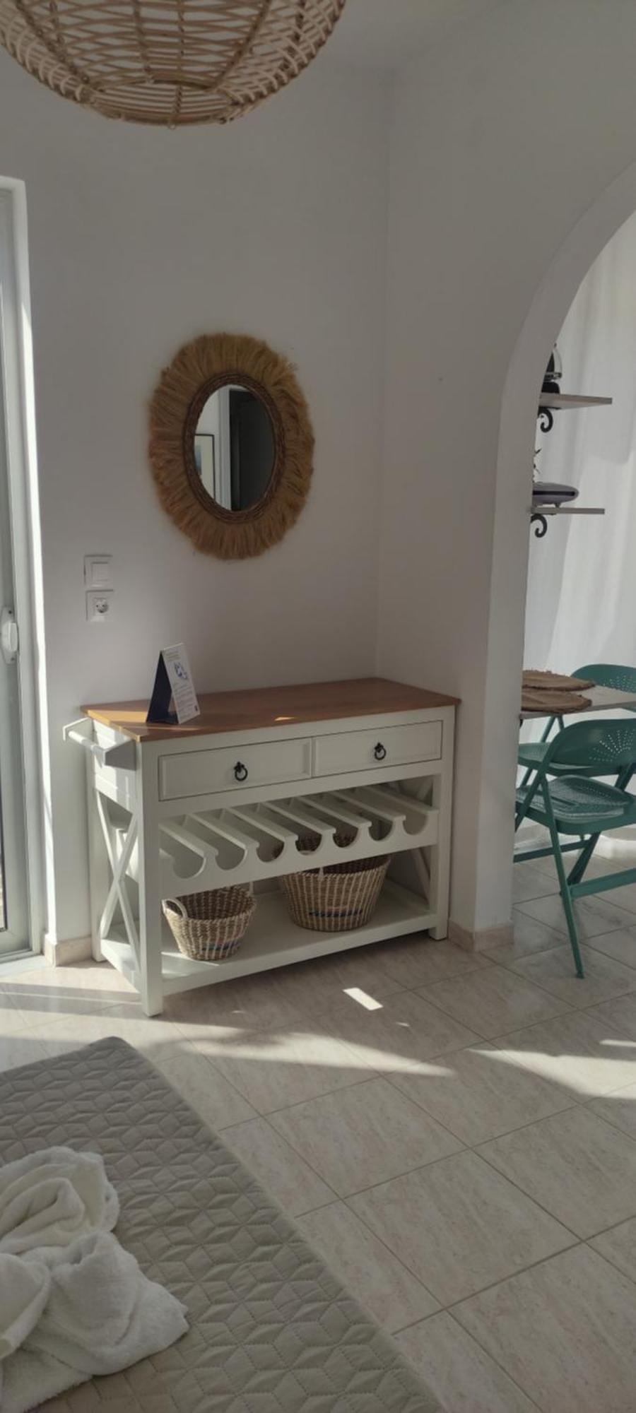 Nikos Studios Livadia  Room photo