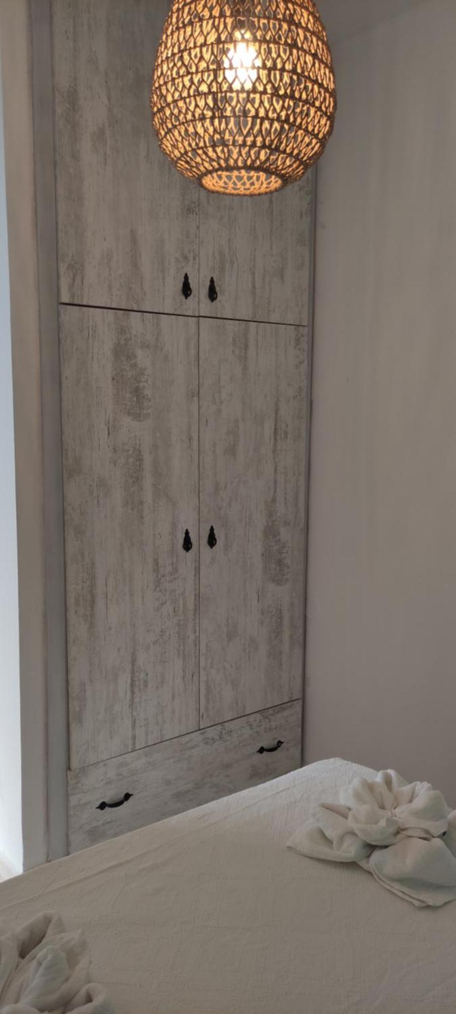Nikos Studios Livadia  Room photo