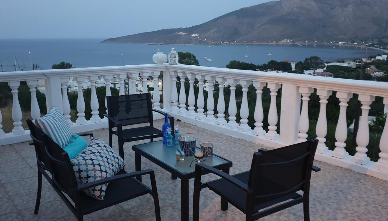 Nikos Studios Livadia  Exterior photo